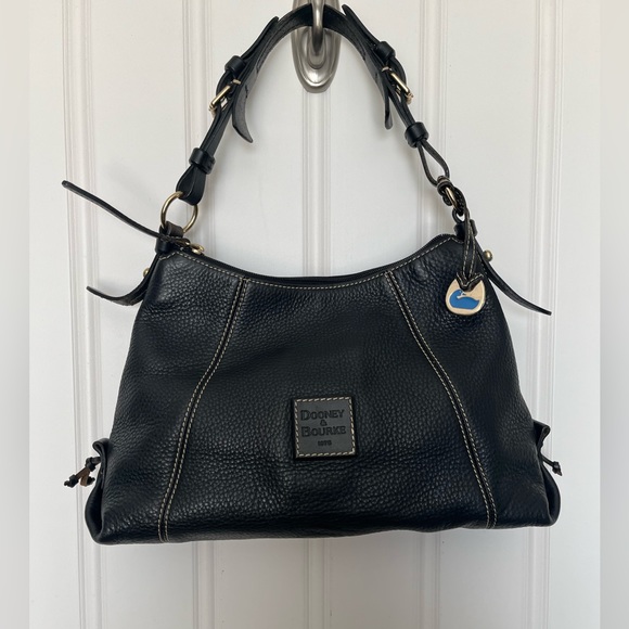 Dooney & Bourke Handbags - Vintage Black Leather Dooney & Bourke Purse EUC